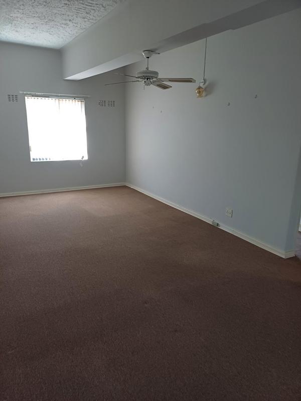 To Let 1 Bedroom Property for Rent in Quigney Eastern Cape